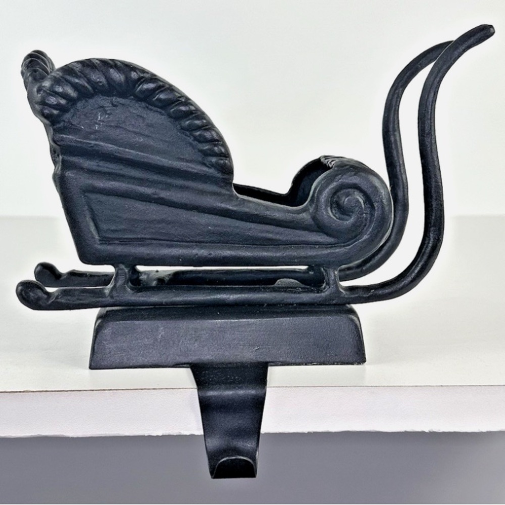 Pottery Barn Christmas Santa's Sleigh Black Bronze Metal Stocking Holder Hanger